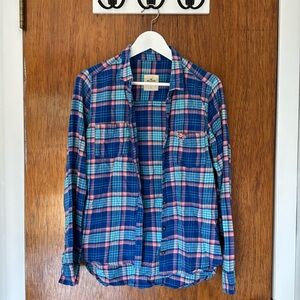 Hollister button lose shirt flannel shirt Large